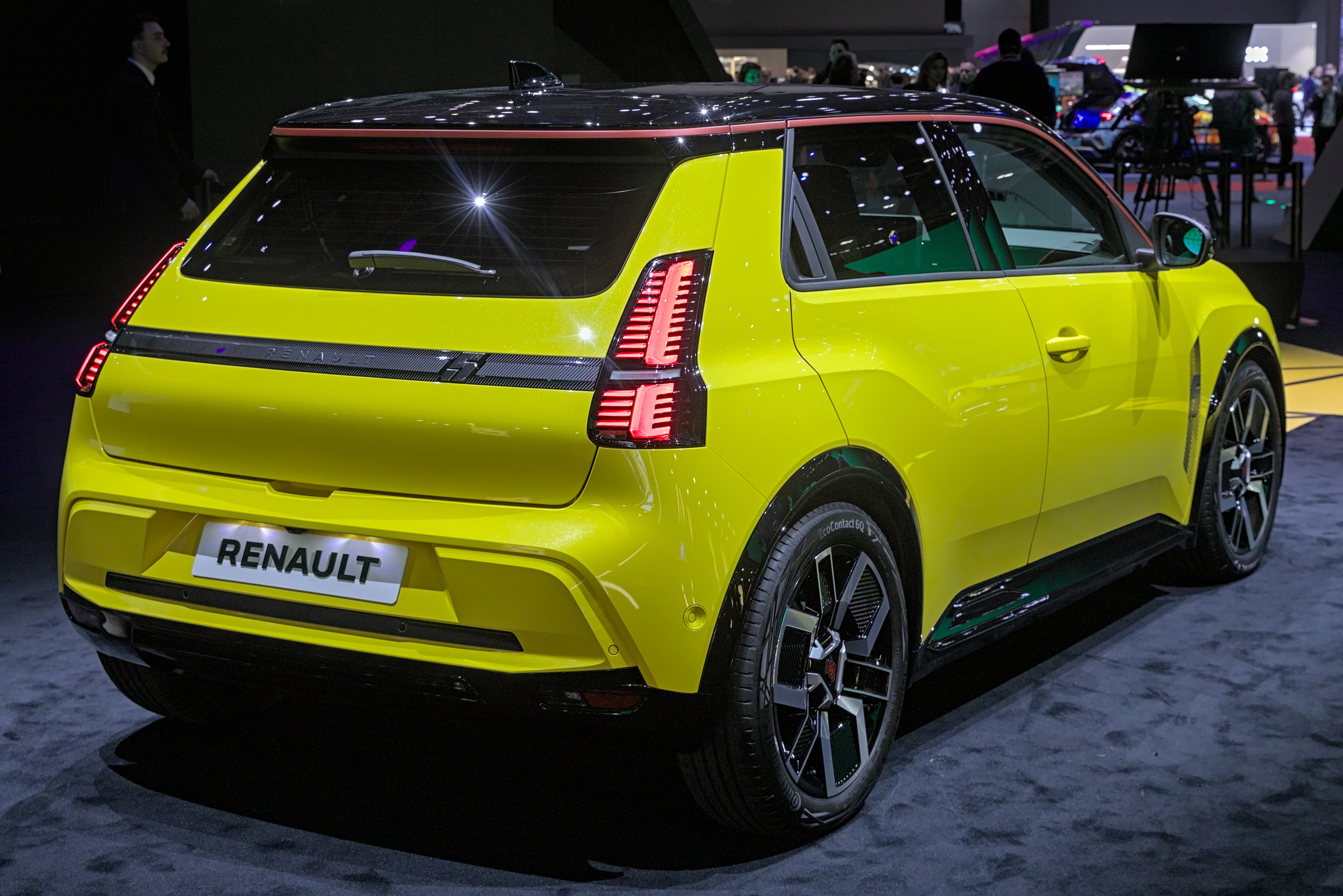 İkonik Renault 5 E-Tech %10 ÖTV Dilimiyle Türkiye Pazarına Giriş Yaptı