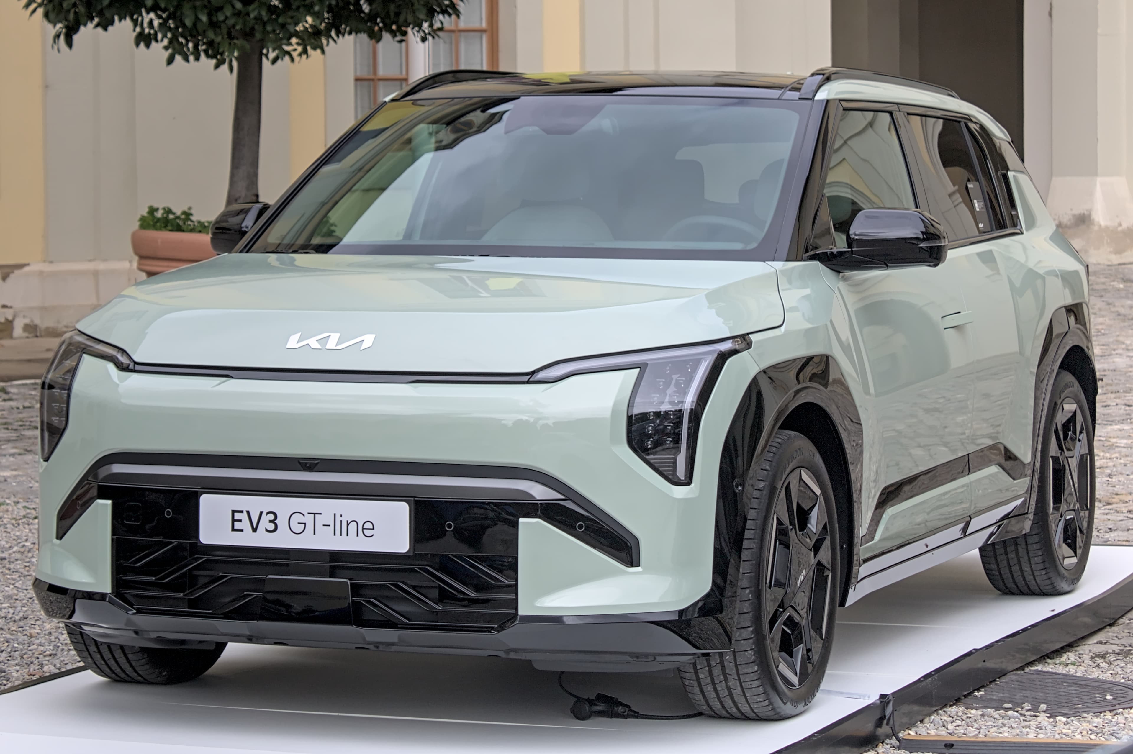 Kia EV3 605 km Menziliyle B-SUV Segmentinde Oyunun Kurallarını Değiştiriyor